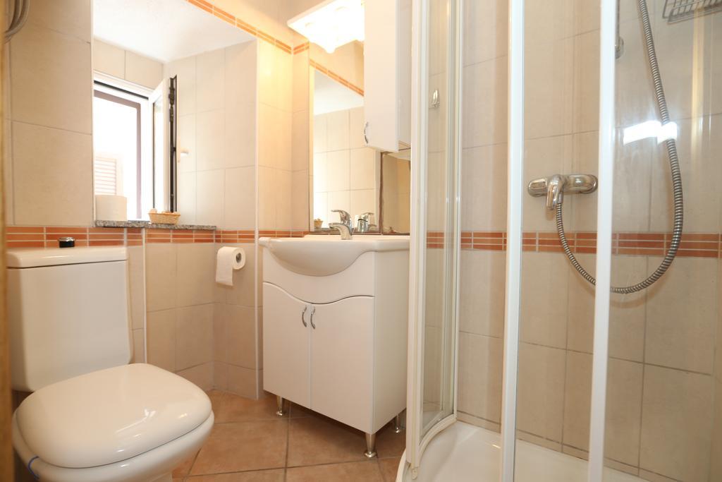 Studio Apartment Tea Baška Buitenkant foto